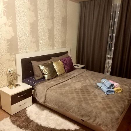 Apartment 2Bedrooms On Stalevarov Near State Medical University Zaporizhia Exteriér fotografie